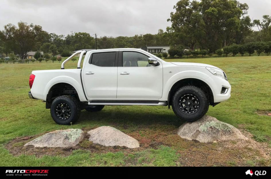NISSAN NAVARA ADDICT MATTE BLACK